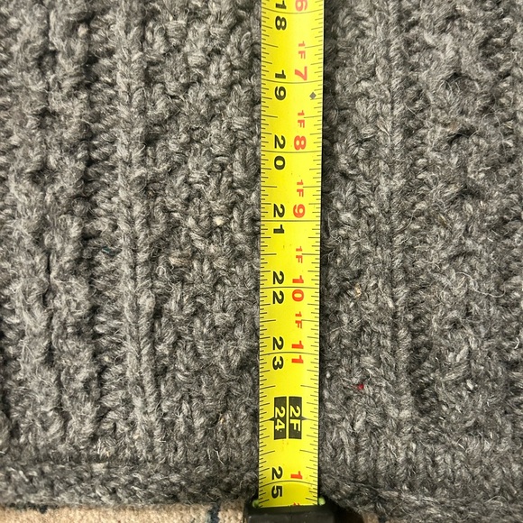 Ishka Grey Wool Fisherman Style Vintage Sweater/EUC/ made in Ecuador/ one size - Picture 8 of 8